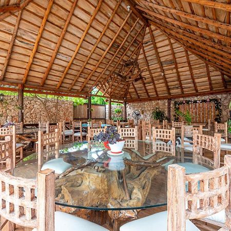 Vista De Aguilas Ecolodge Педерналес Екстериор снимка