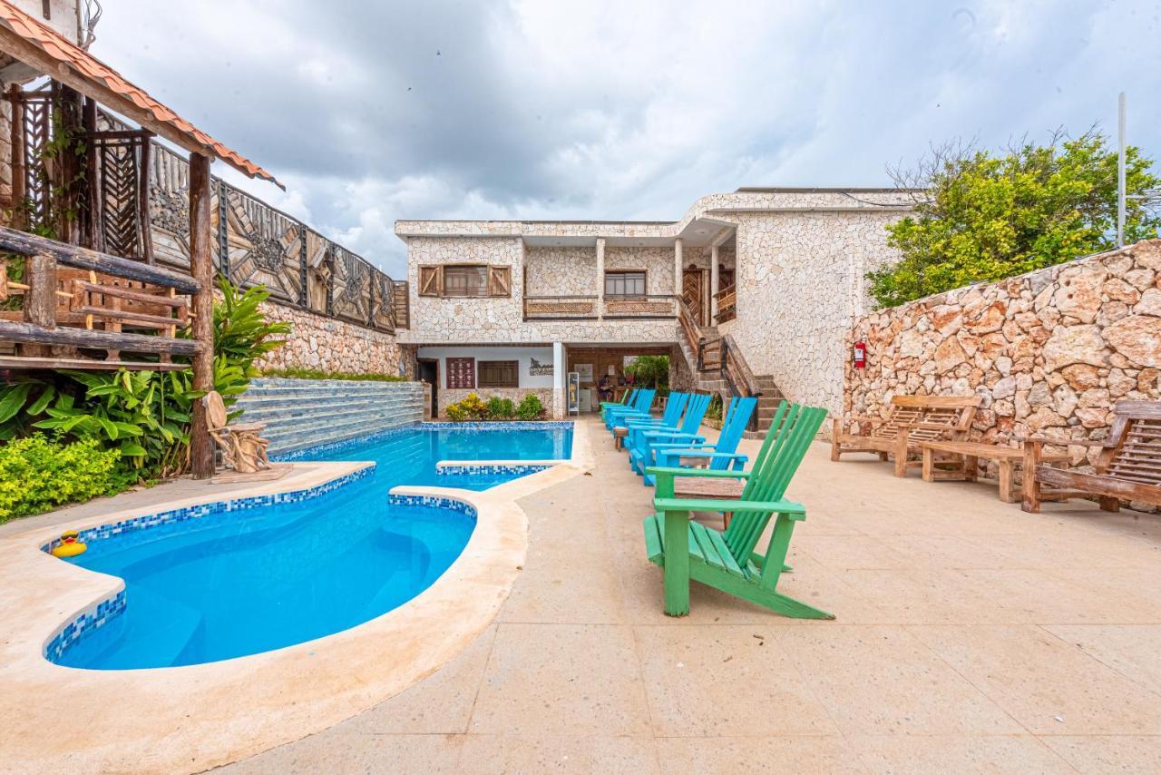 Vista De Aguilas Ecolodge Педерналес Екстериор снимка