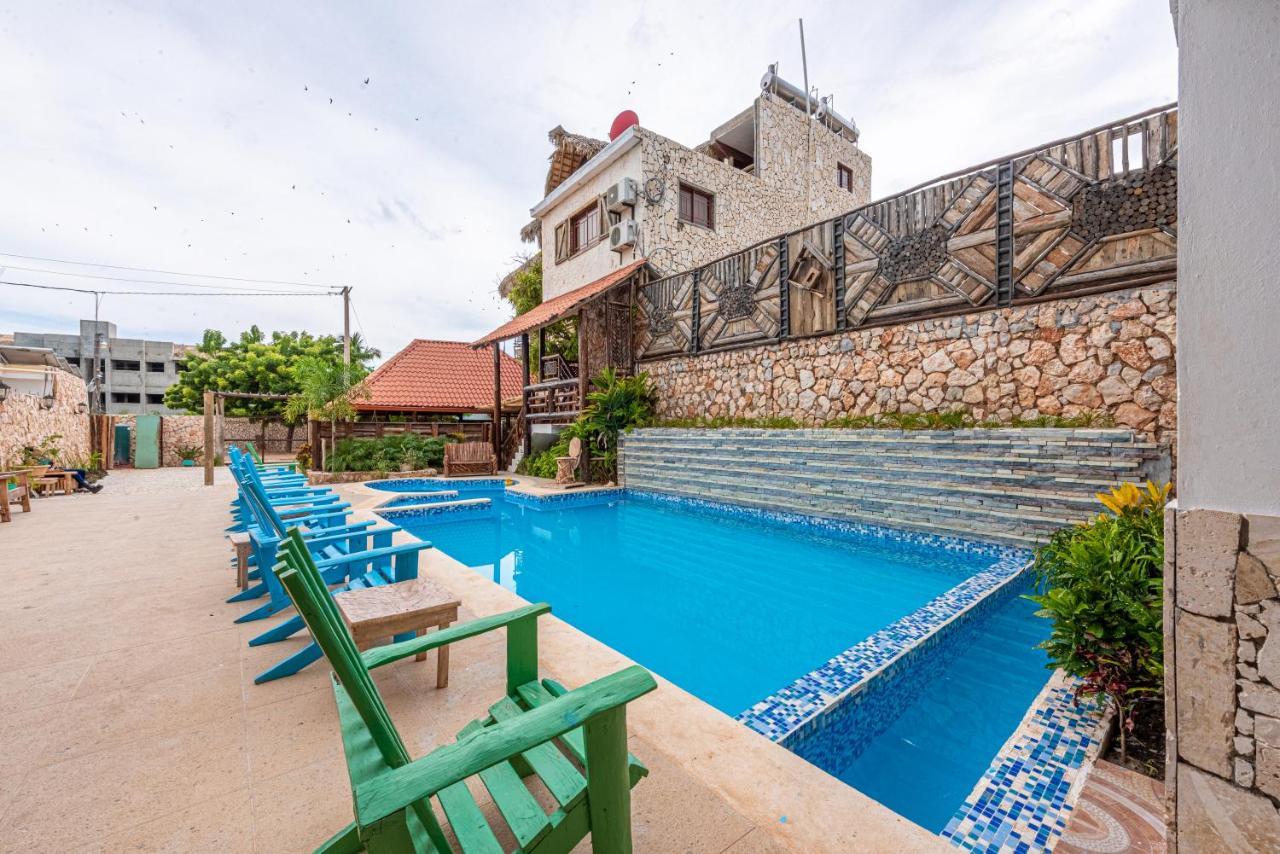 Vista De Aguilas Ecolodge Педерналес Екстериор снимка