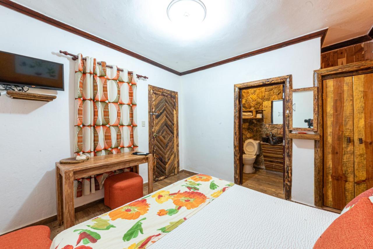 Vista De Aguilas Ecolodge Педерналес Екстериор снимка