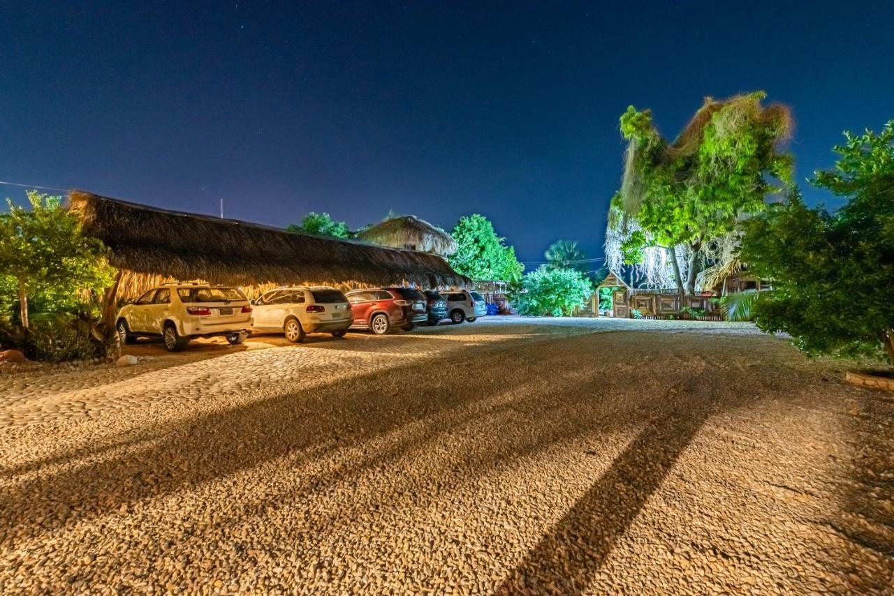 Vista De Aguilas Ecolodge Педерналес Екстериор снимка