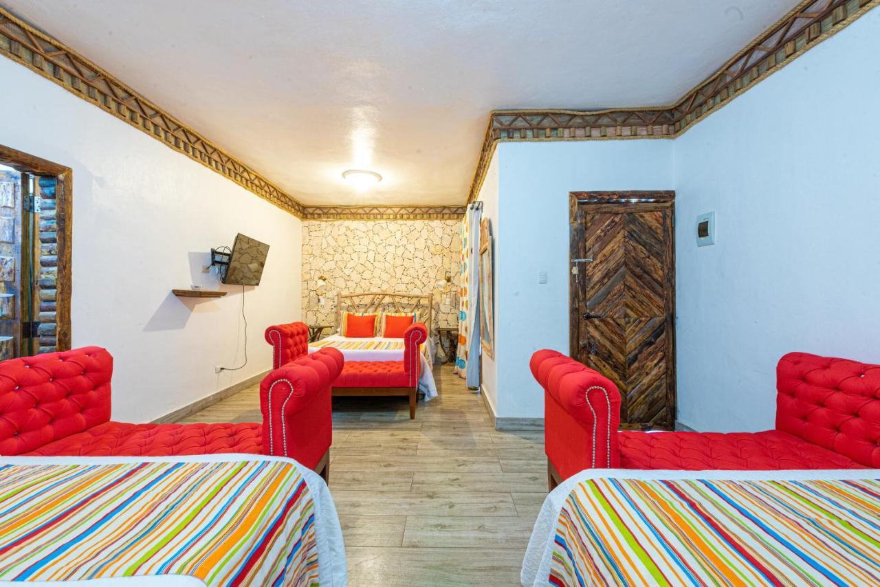 Vista De Aguilas Ecolodge Педерналес Екстериор снимка
