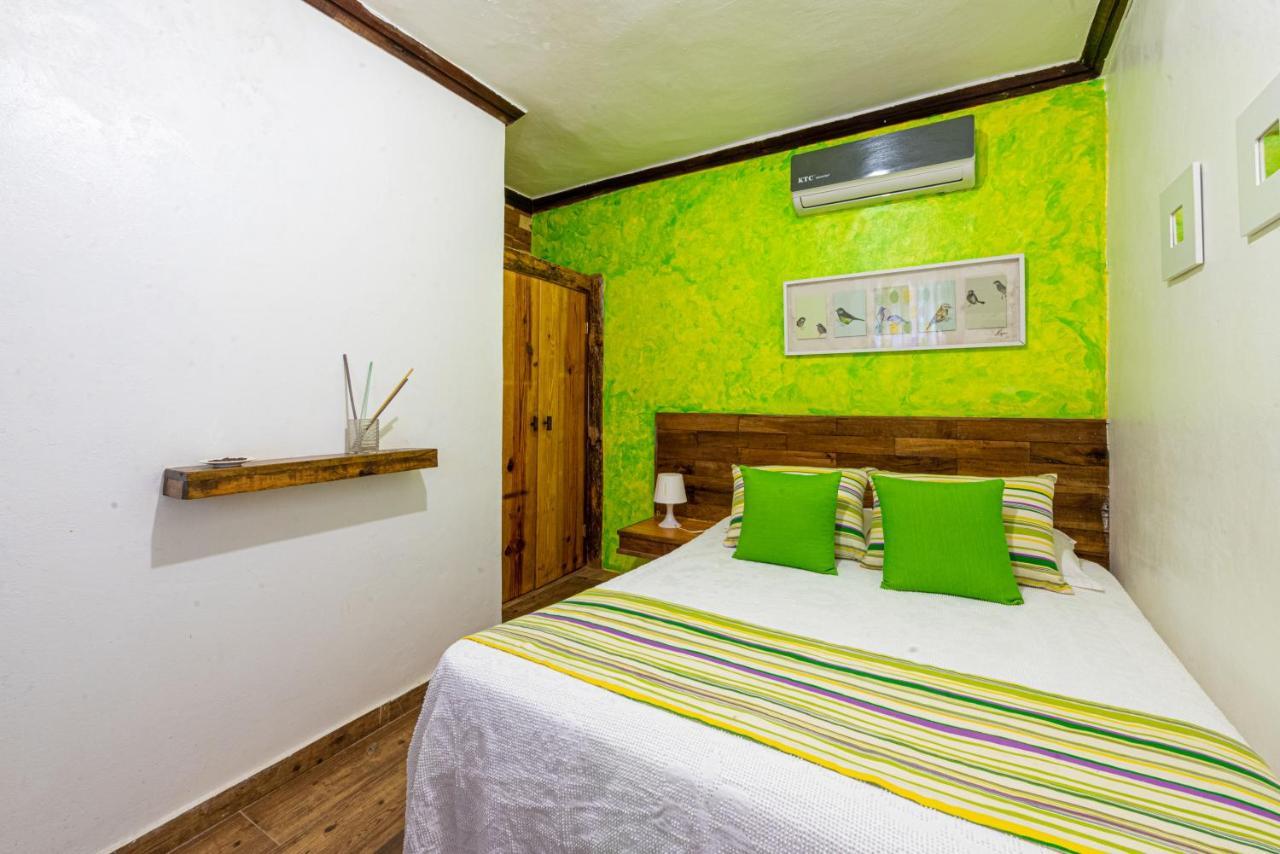 Vista De Aguilas Ecolodge Педерналес Екстериор снимка